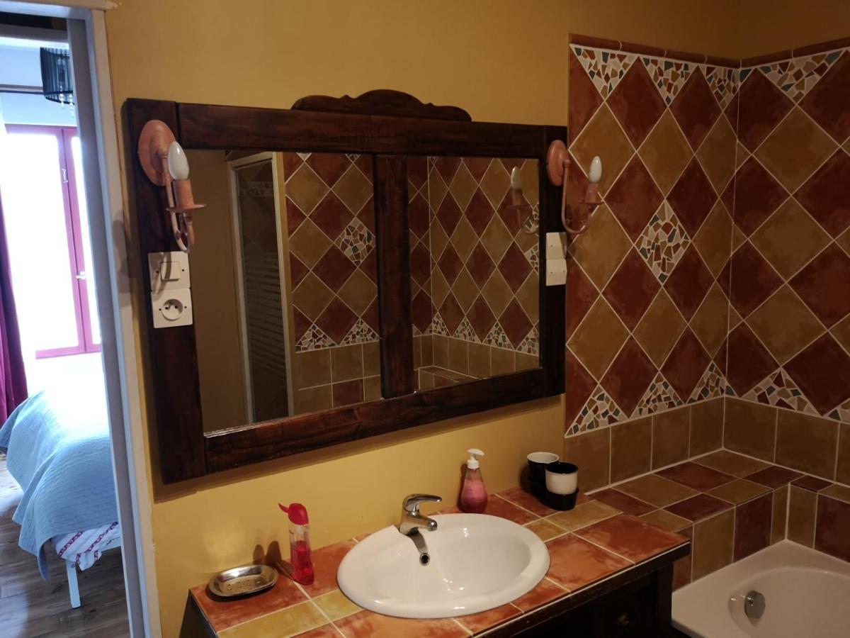 L'Ours Des Corbieres - Chambres D'Hotes Servies-en-Val Kültér fotó